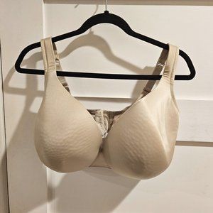 Smooth Lightly Lined Full Coverage Bra